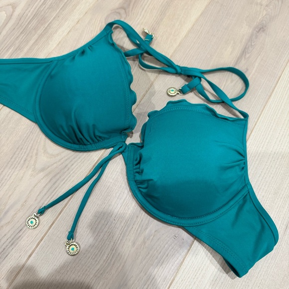 Underwire Bikini Top - Picture 7 of 7